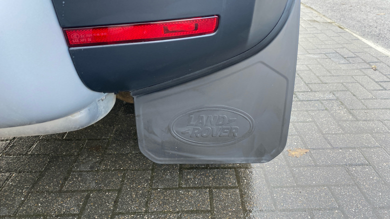 Land Rover Defender 90 Diesel 3.0 D250 Hard Top Auto [3 Seat]